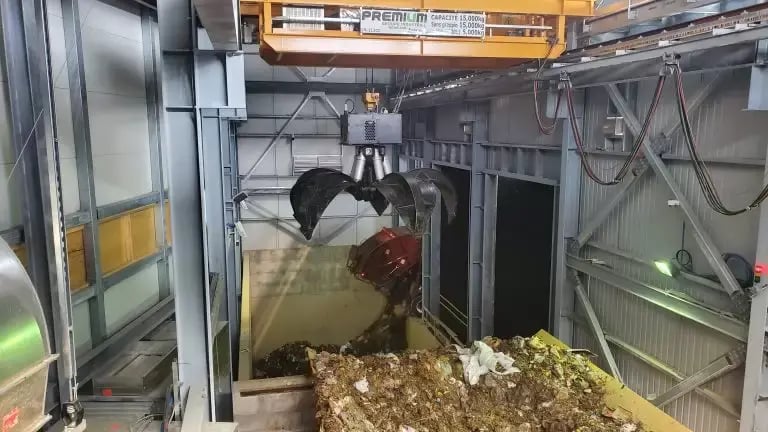 pont roulant à grappin
